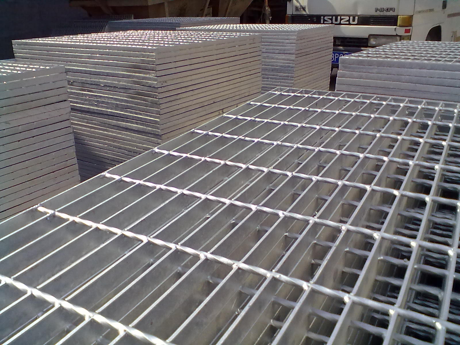 Steel grating(图1) Steel grating(图1)